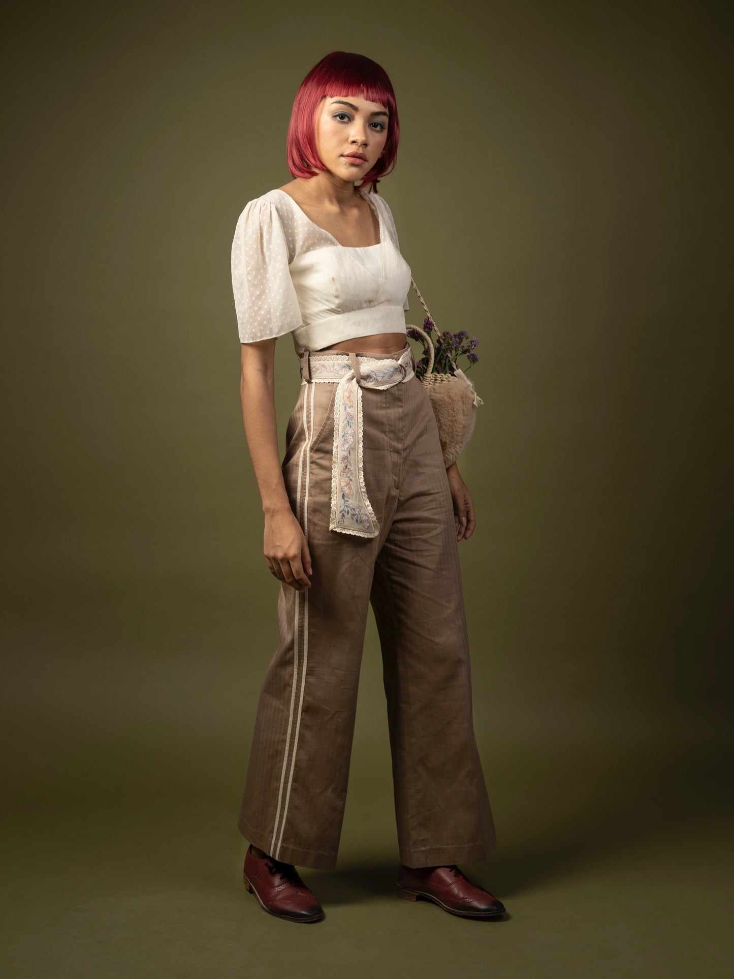 Crop top. image 3