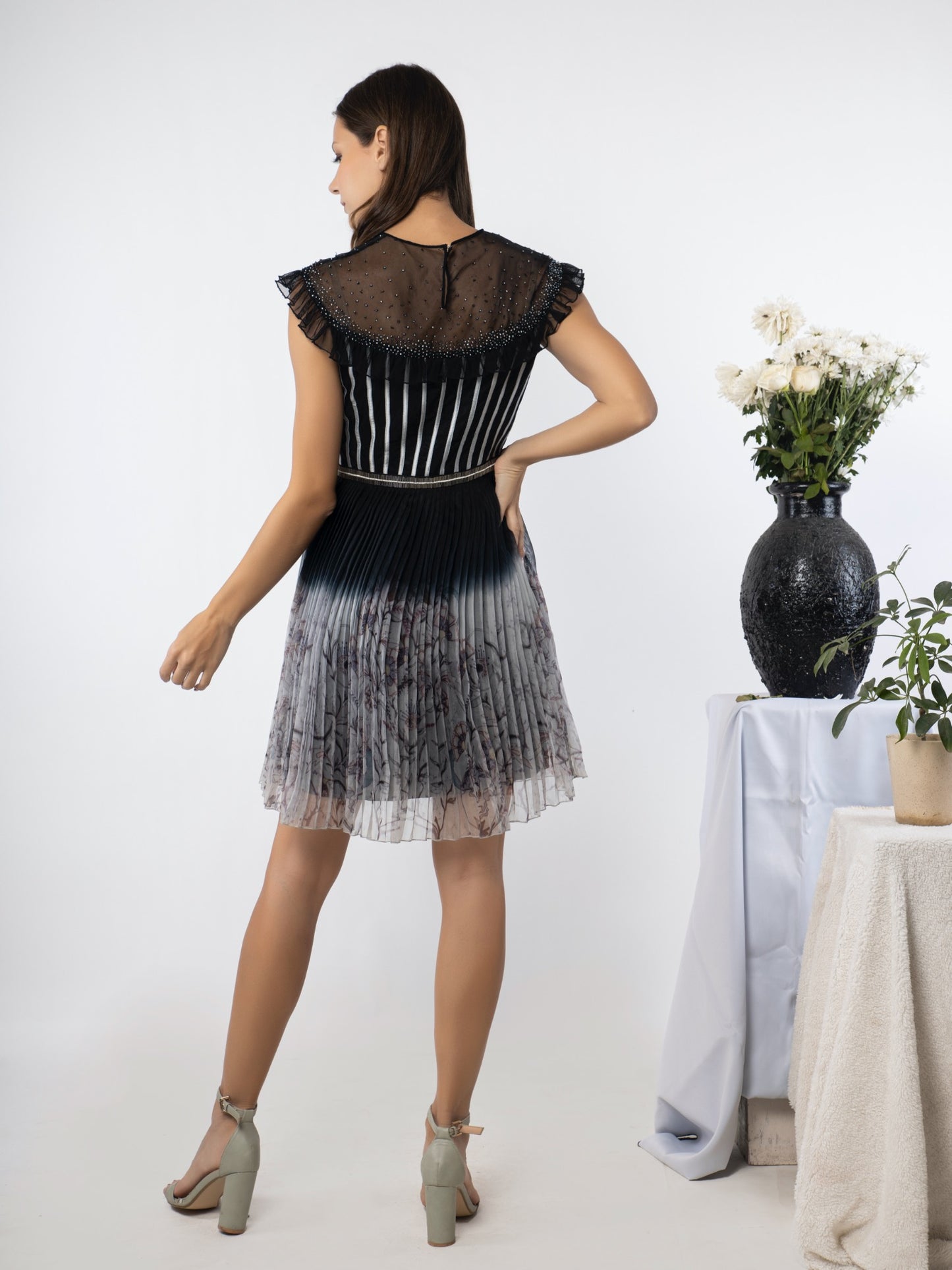 Organza skater dress. image 3