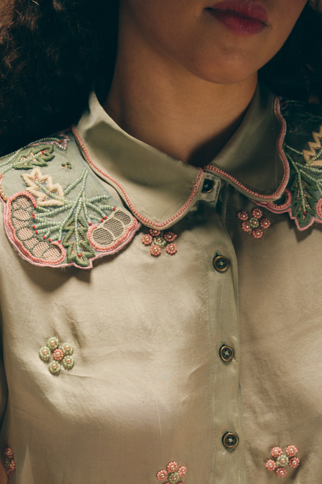 Sage green grape collar image 3