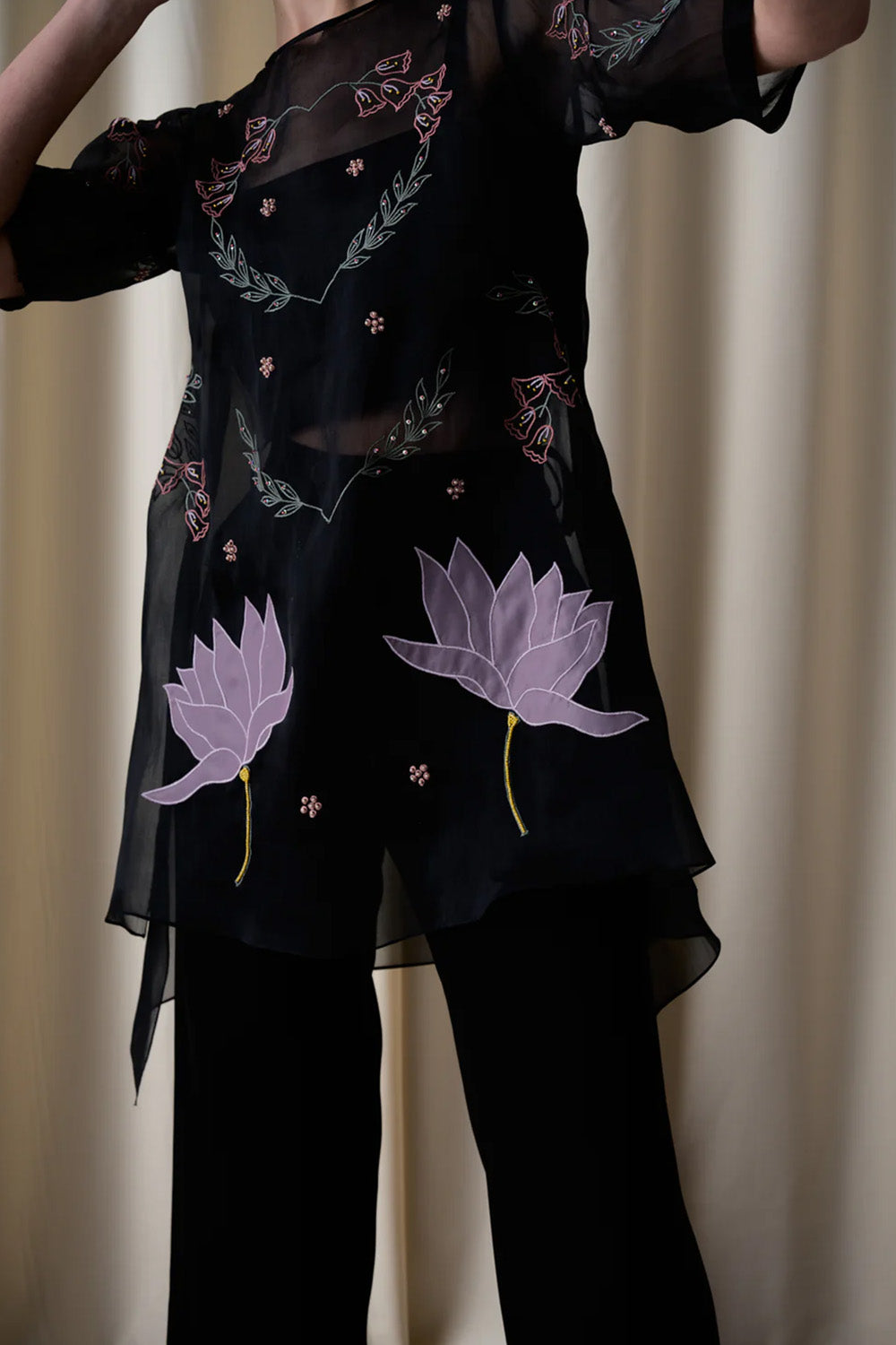 Nightfall lotus top