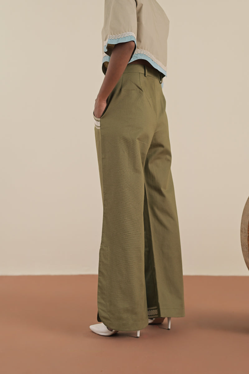 The crop top image 3