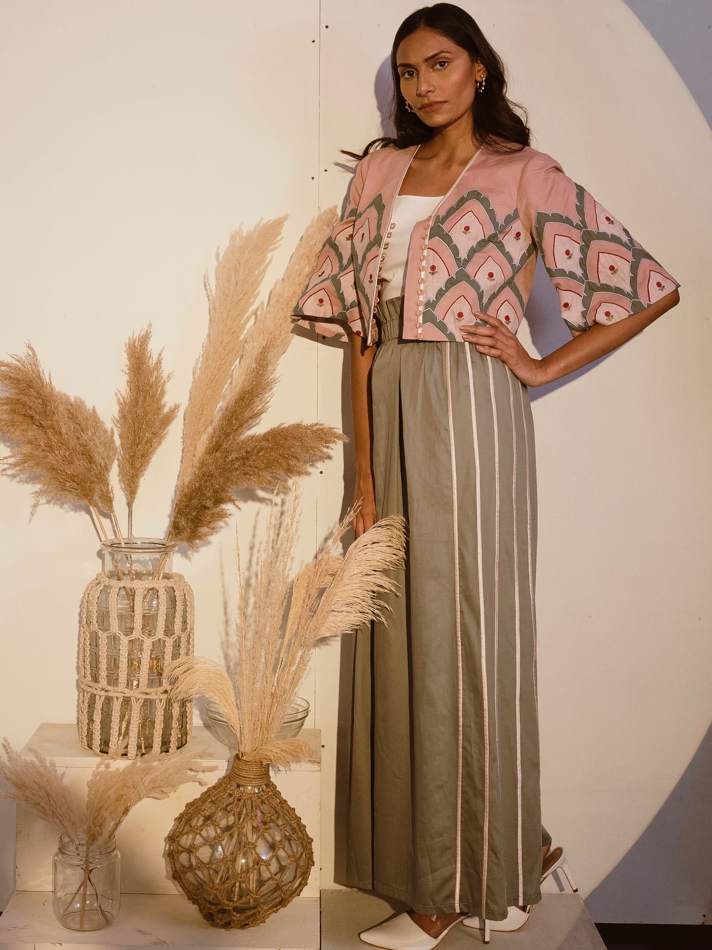 Patchwork linen short blazer with flare pants image 2