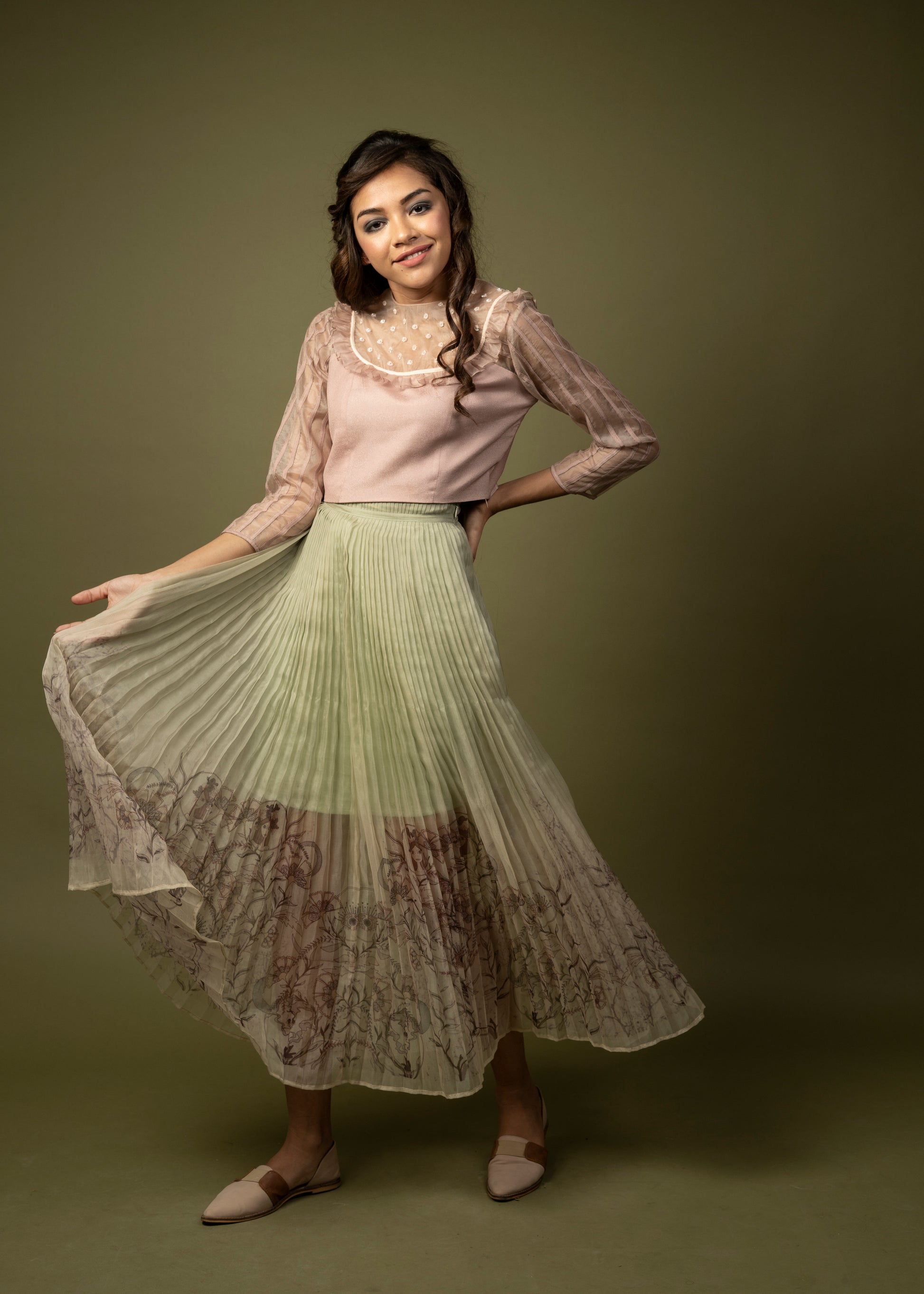 Printed organza skirt. (Green ombre) image 2