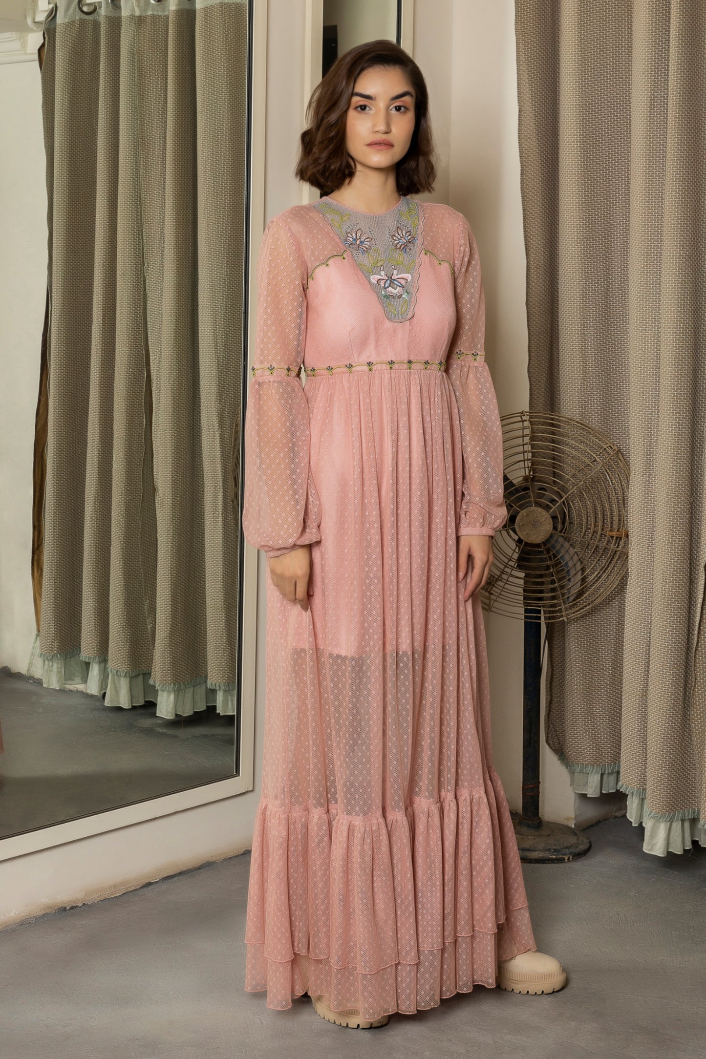 Embroidered neck fish-net full gown. image 0