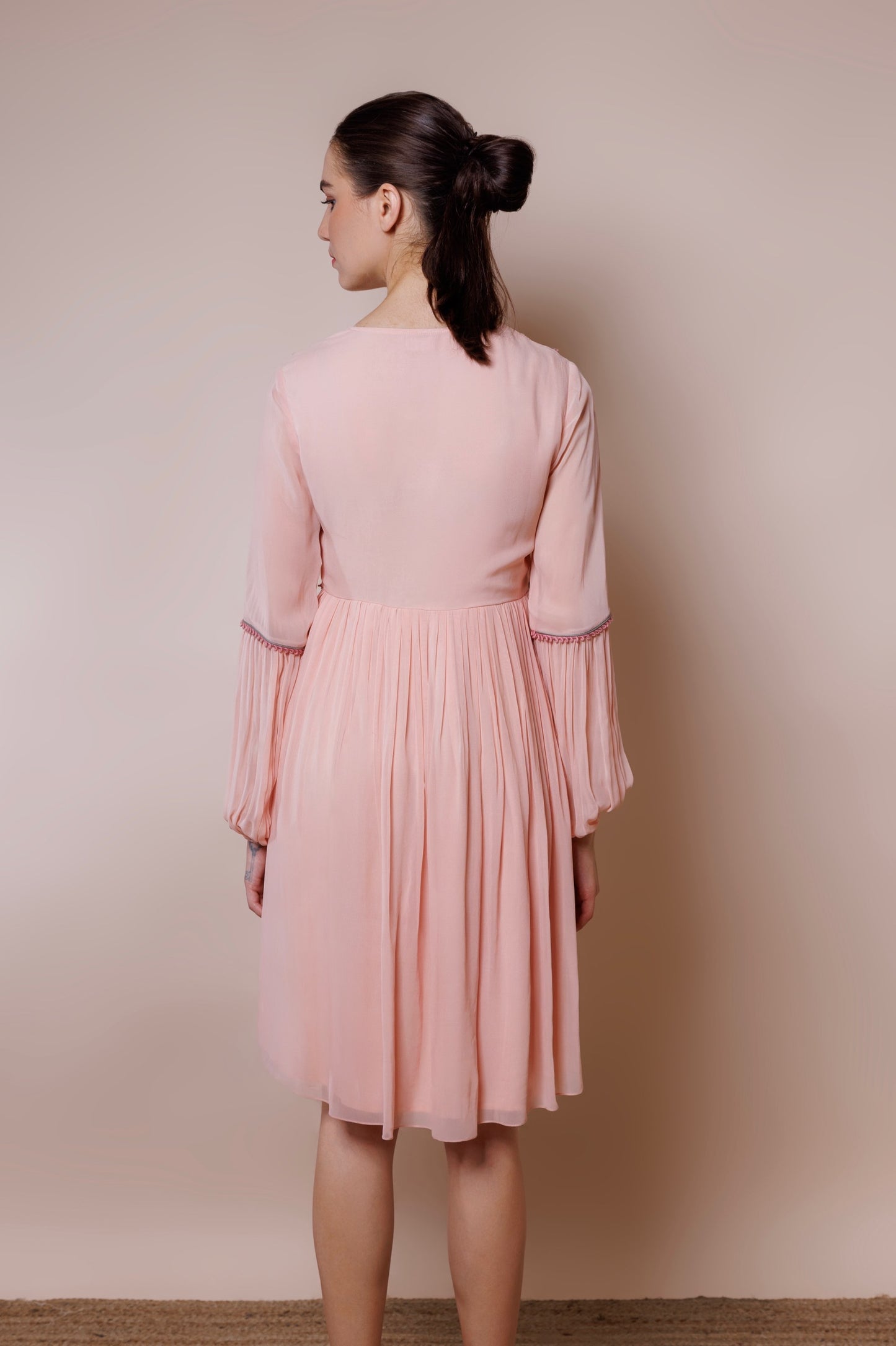 Pink georgette dress image 4