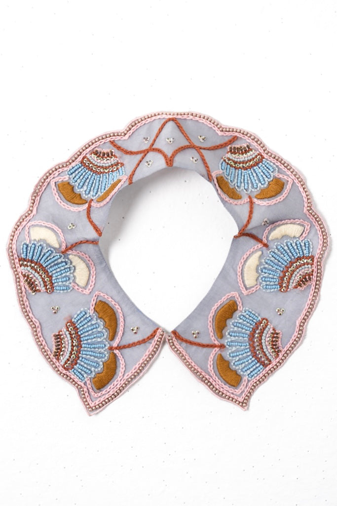 Dusty blue tulip collar image 1