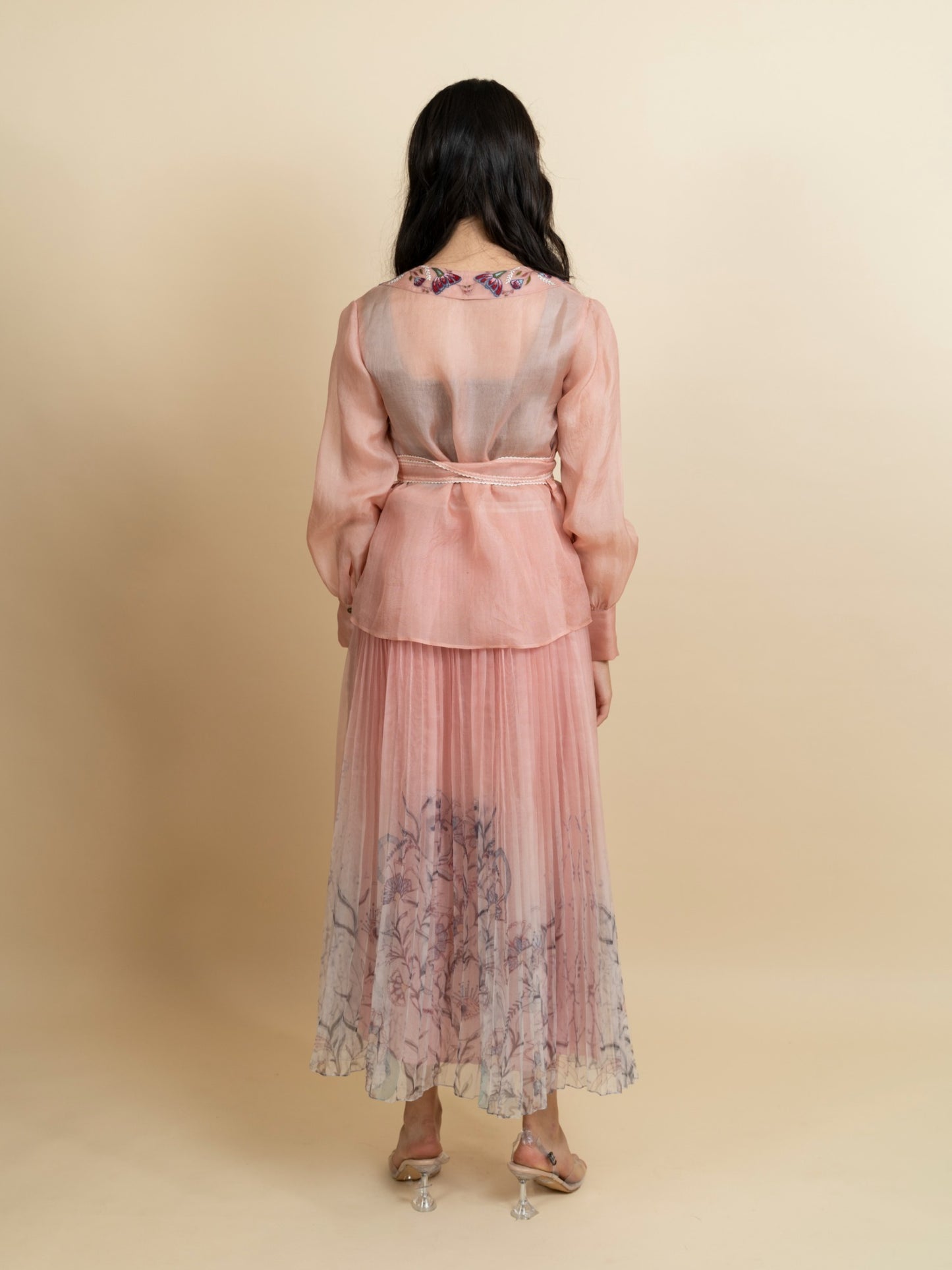 Embroidered organza blazer with pleated skirt set. image 2