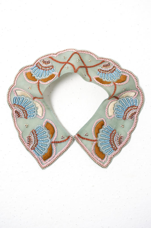 Sage green tulip collar image 1