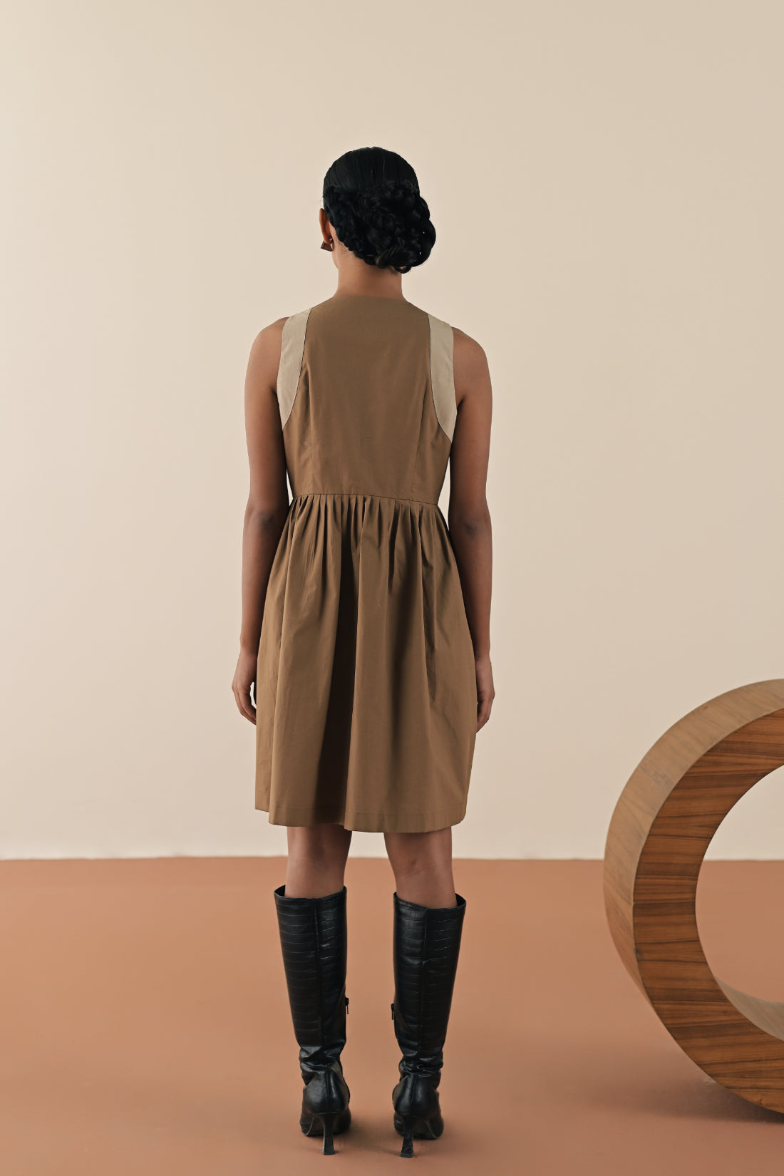 Tampa walnut embroidered dress image 4