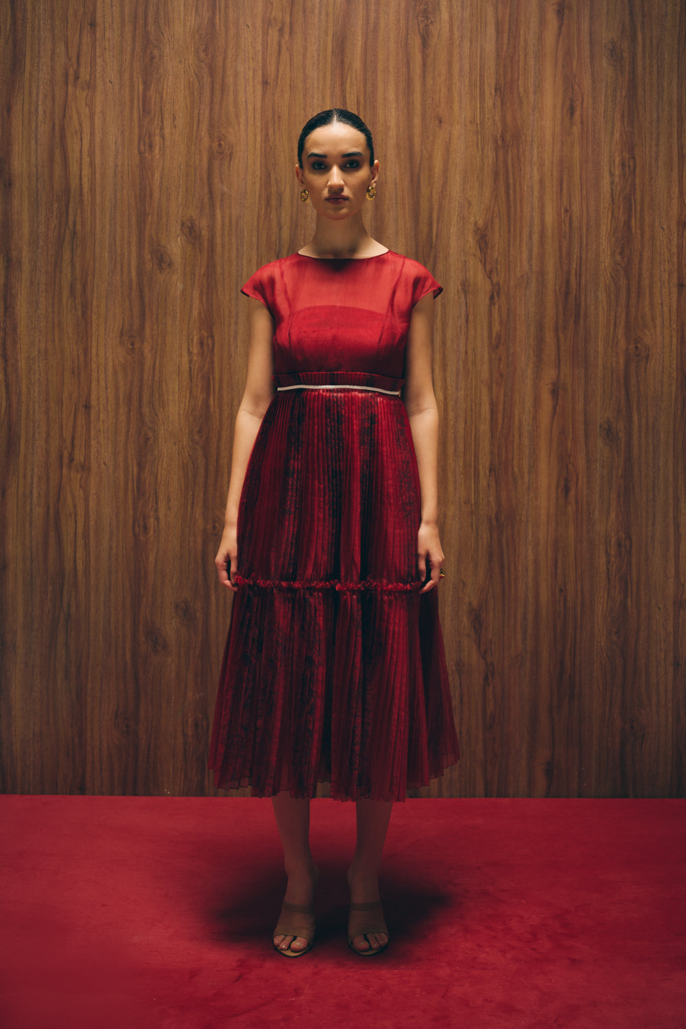 Carmine red dress image 3