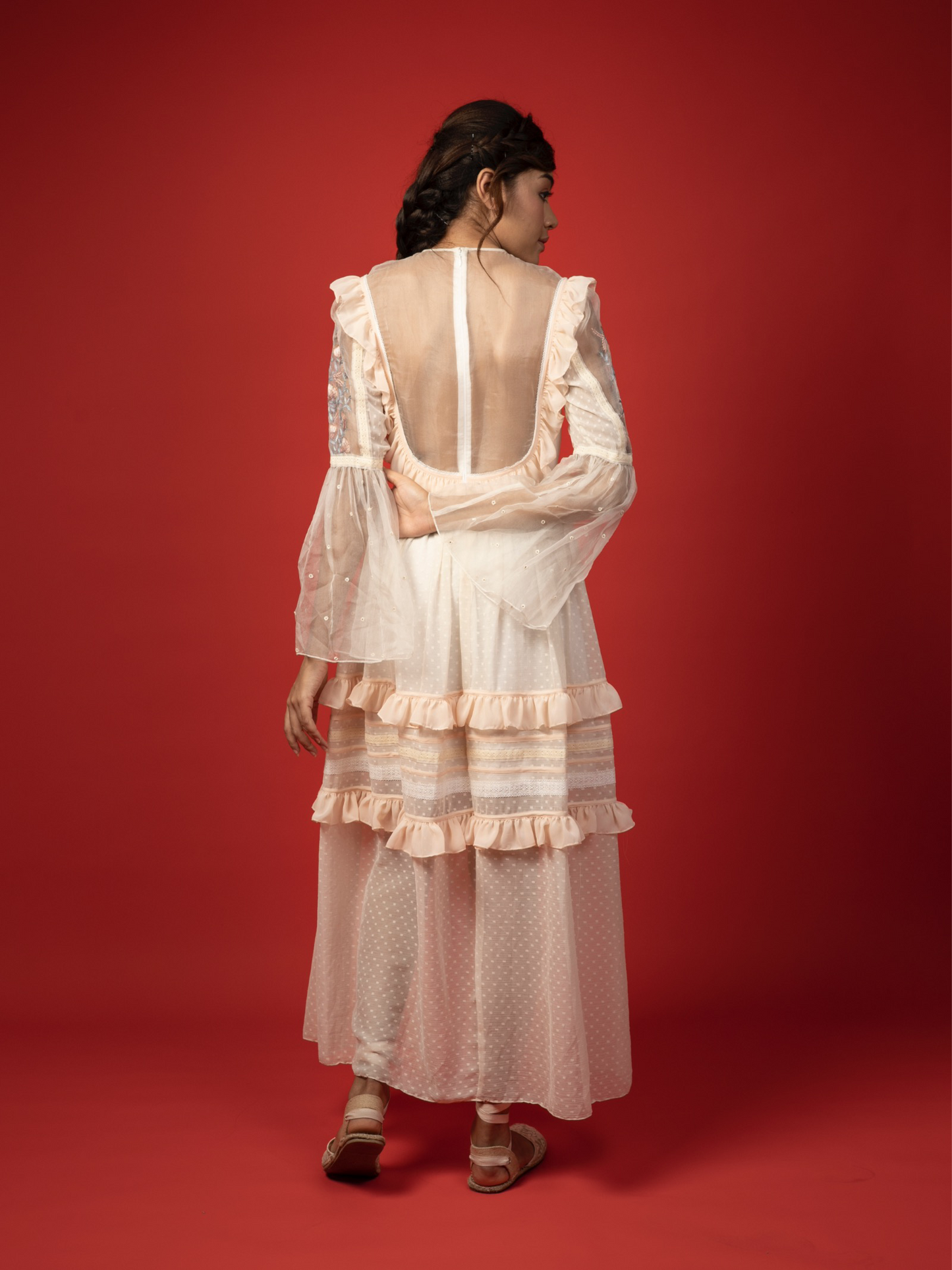 Dotted chiffon gown. image 3