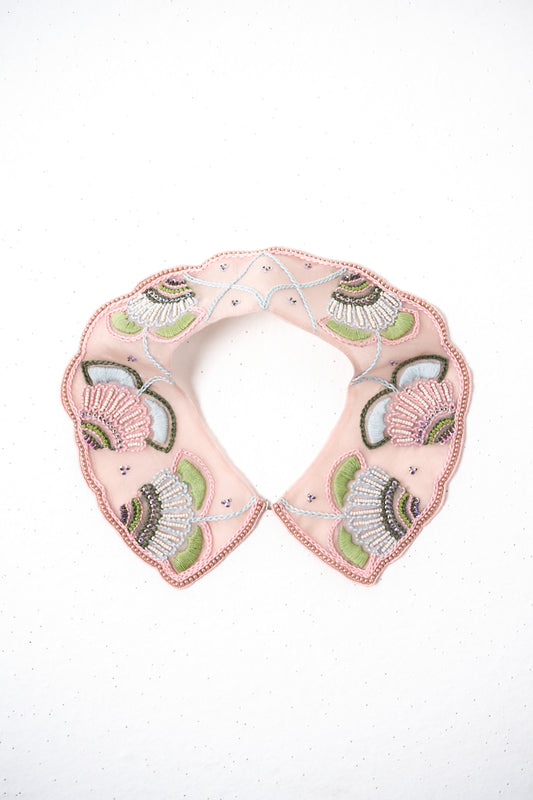 Pink tulip collar image 1