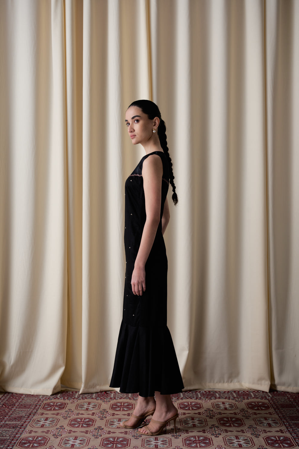 The Starry black dress image 2