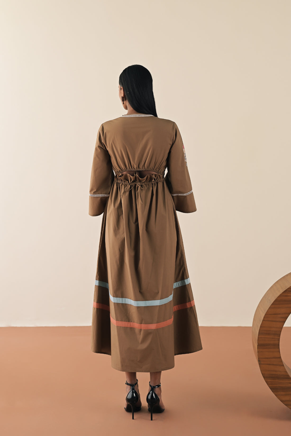 Walnut dress image 4