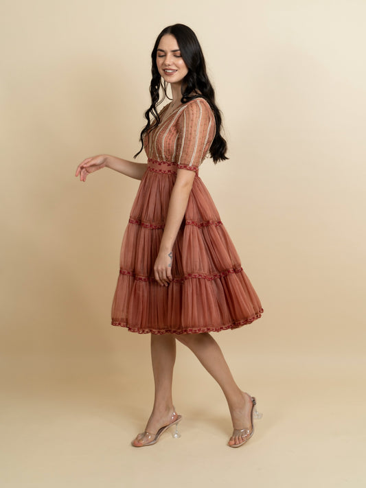 Golden galaxy embroidery in narrow pleated dress. image 1