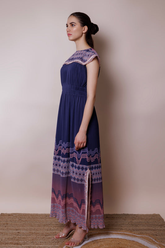 Narrow pleated long dress image 0