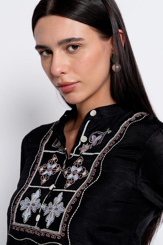 Ivara - black ivory set