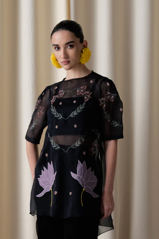 Nightfall lotus top