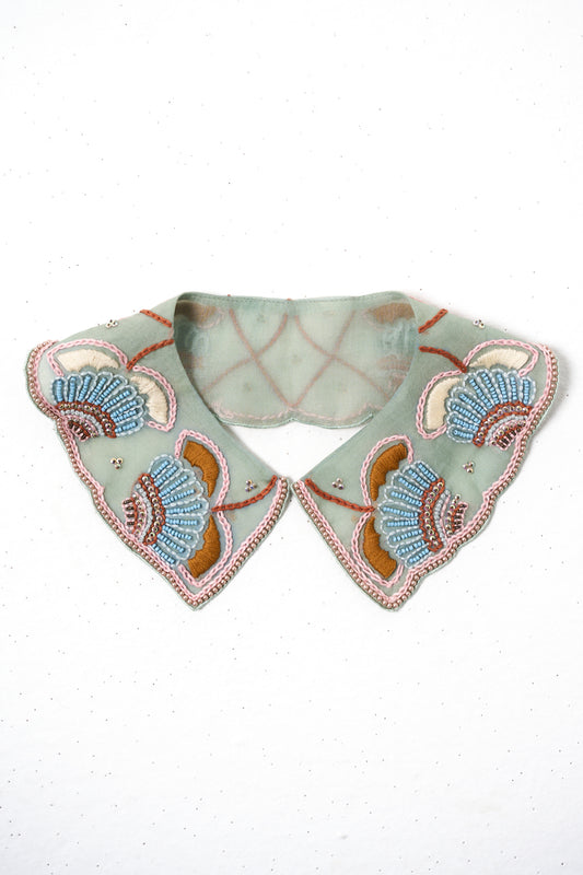 Sage green tulip collar image 0