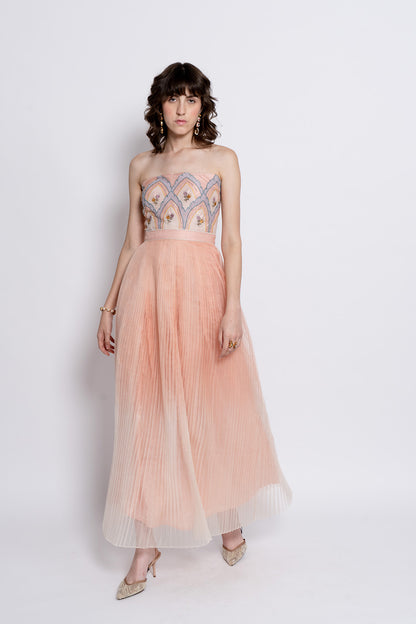 Elowen peach Gown