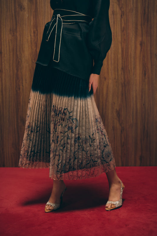 Midnight bloom ensemble image 1