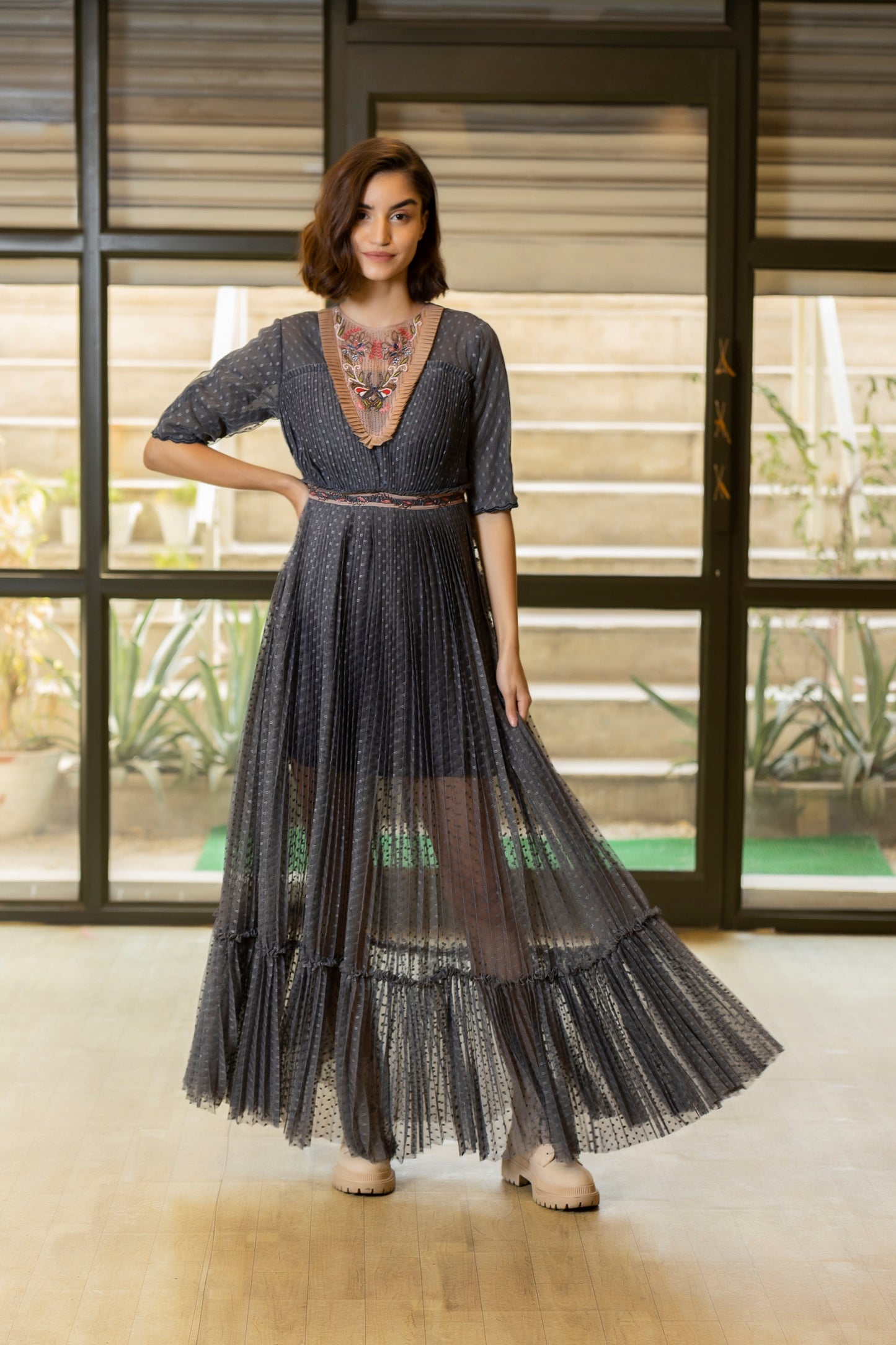 Embroidered neck fish-net full gown. image 1