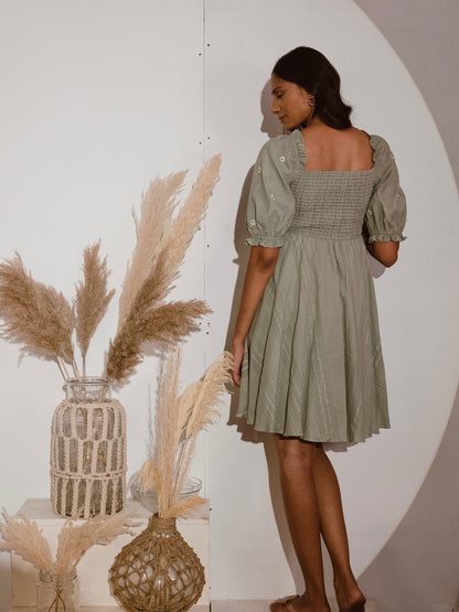 Floral embroidered dress image 3