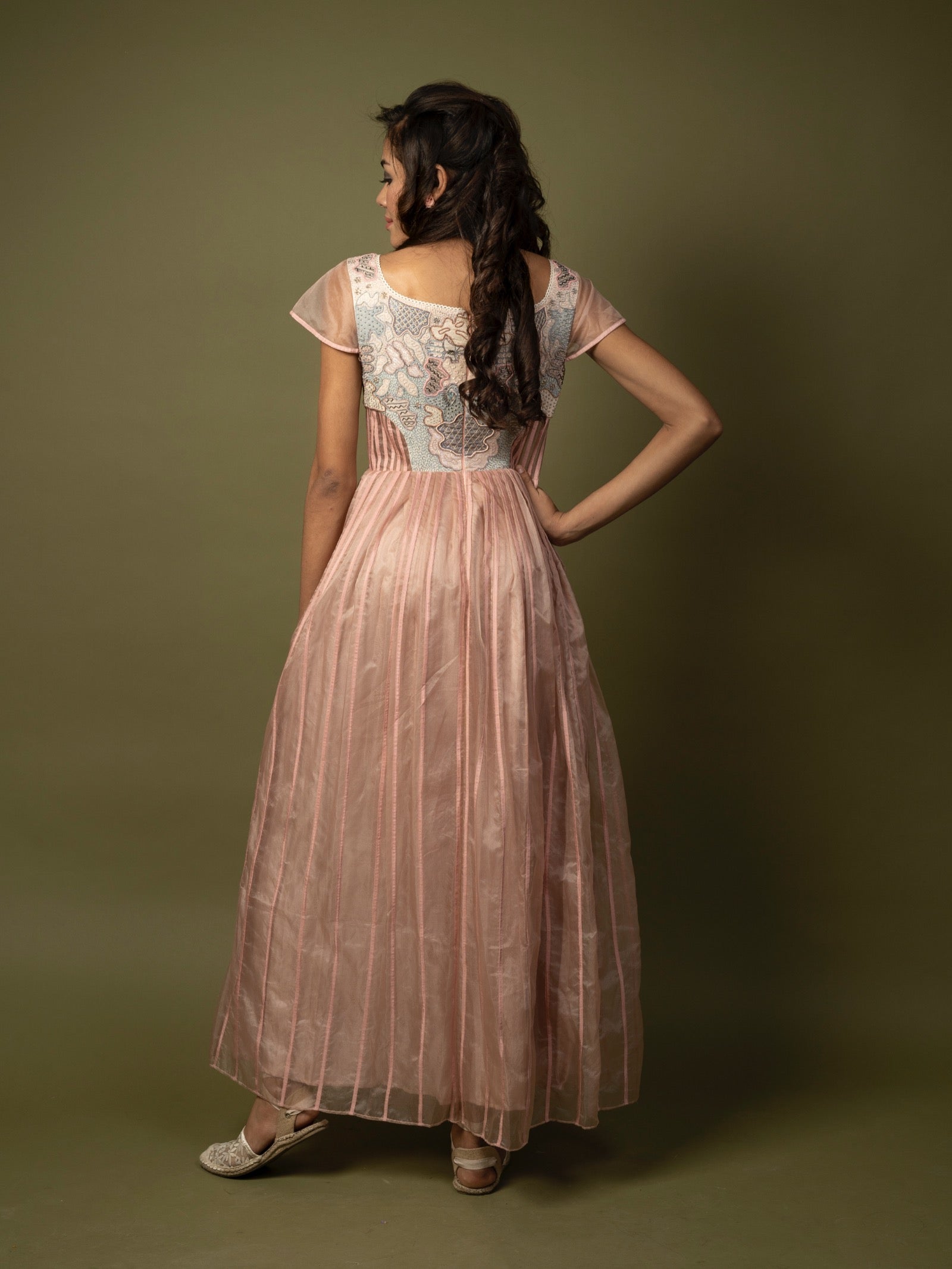 Organza striped gown. image 3