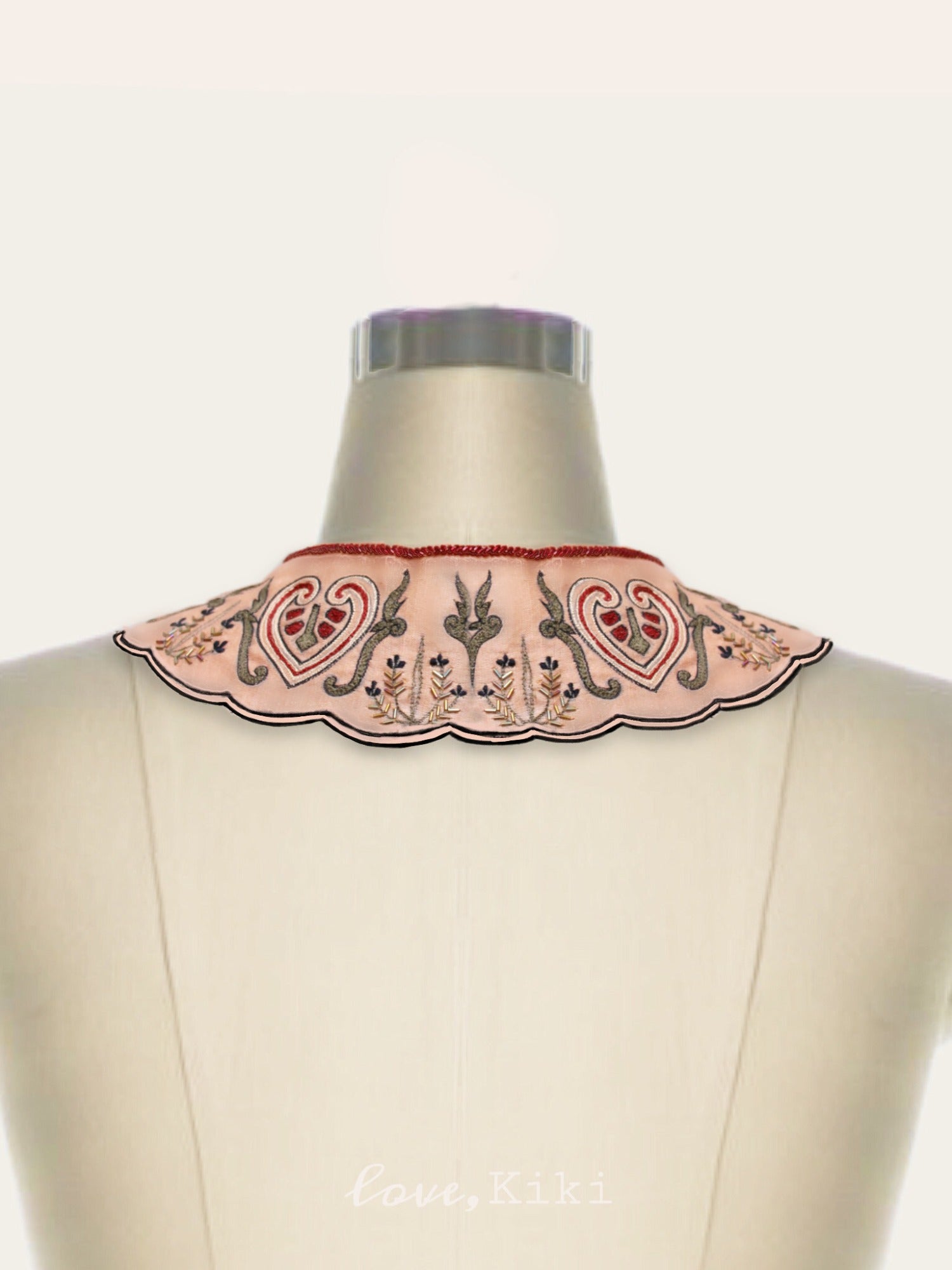 Heart lotus collar image 2