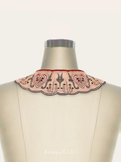 Heart lotus collar image 2