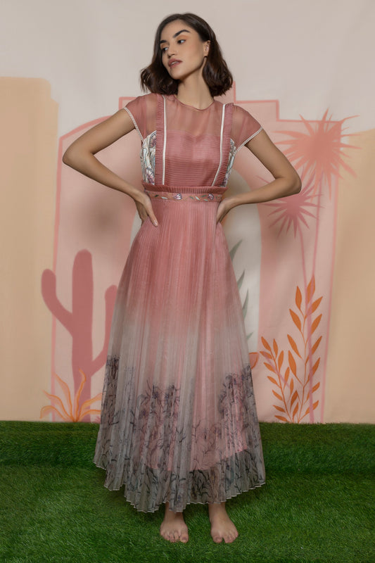 Pink organza print-pleated gown. image 1