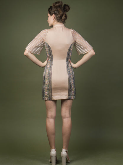 Embroidered torso dress. image 3