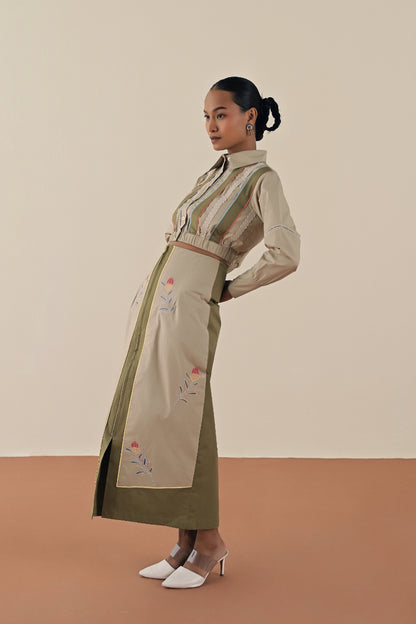 Embroidered olive skirt image 1