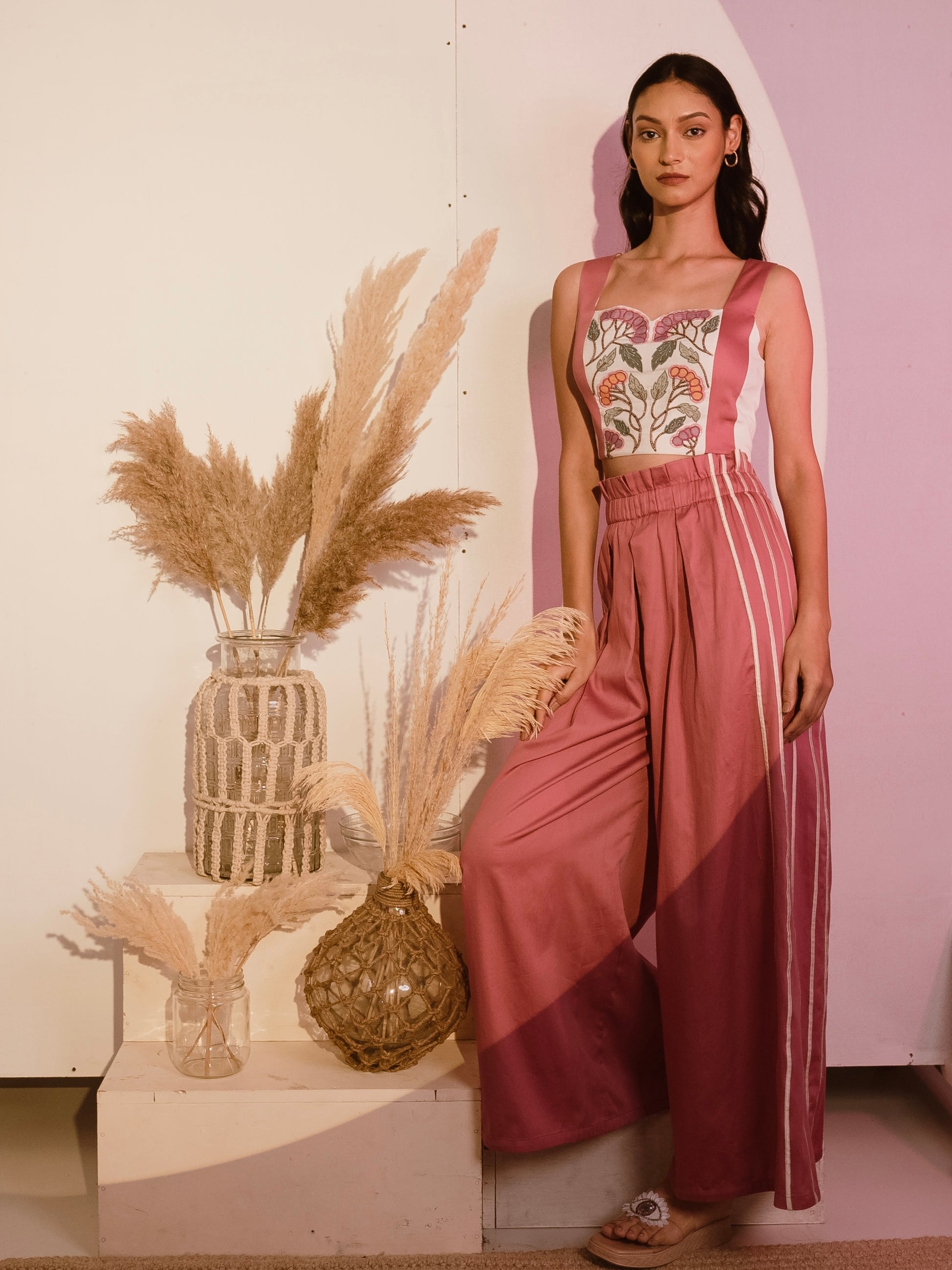 Embroidered crop top with pink flare pants image 3