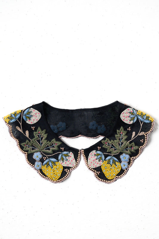 Black strawberry collar image 0