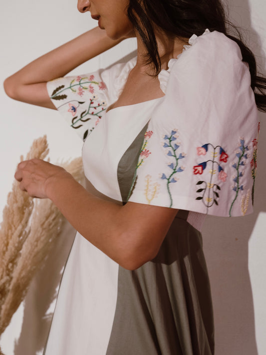 Color block, mid length dress image 1