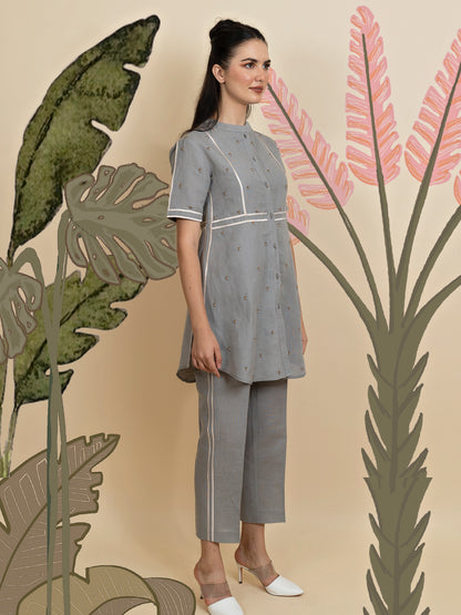 Stripe detail tunic and pants. (Gray) image 0