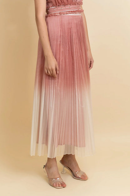 Pleated organza skirt. (Rose gold)