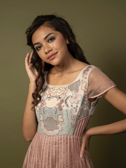 Organza striped gown. image 2