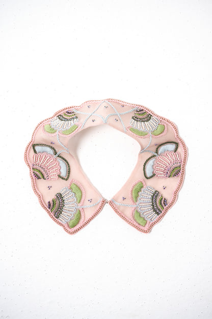 Pink tulip collar image 1