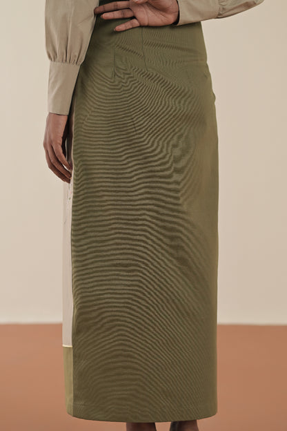 Embroidered olive skirt image 3
