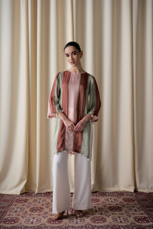 Opaline blush tunic image 1