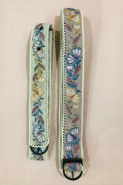 White detailed floral embroidered belt. image 3