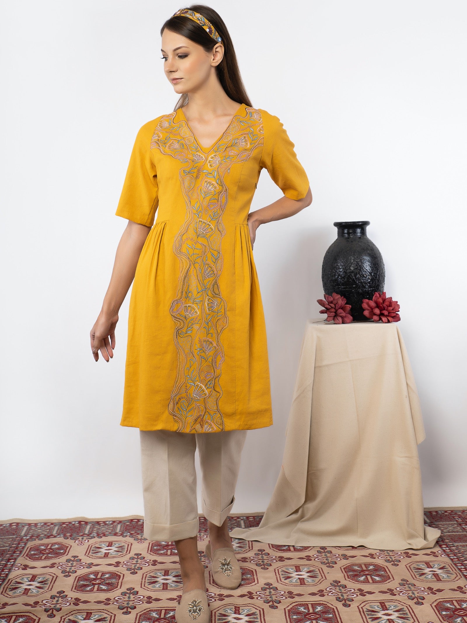 Mustard tunic with pants image 0