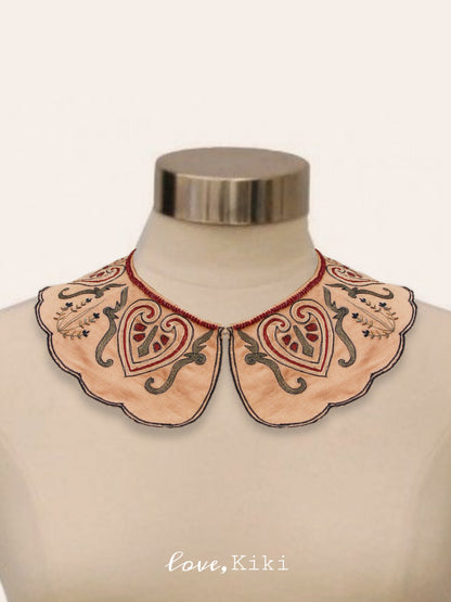 Heart lotus collar image 0